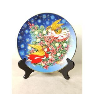 Christmas Plate 1995 Trimming The Tree Peggy Toole Porcelain Trim 22k Gold Vtg